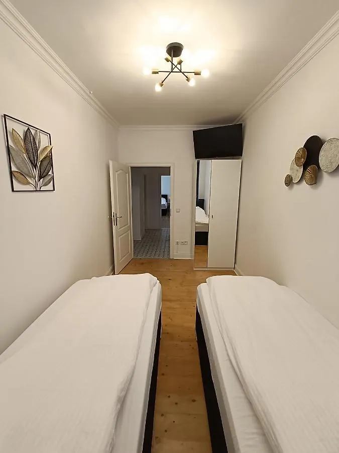 Central 2Room Apartment Xberg Берлин